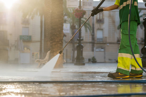Pressure Washing Services for Businesses in Crescent City, FL
