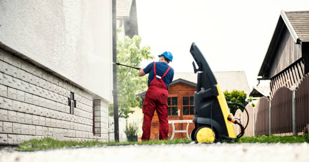 Best Deck Cleaning Services  in Crescent City, FL